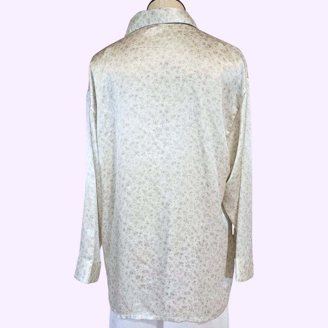 fantasies by morgan taylor ivory & blue floral button down