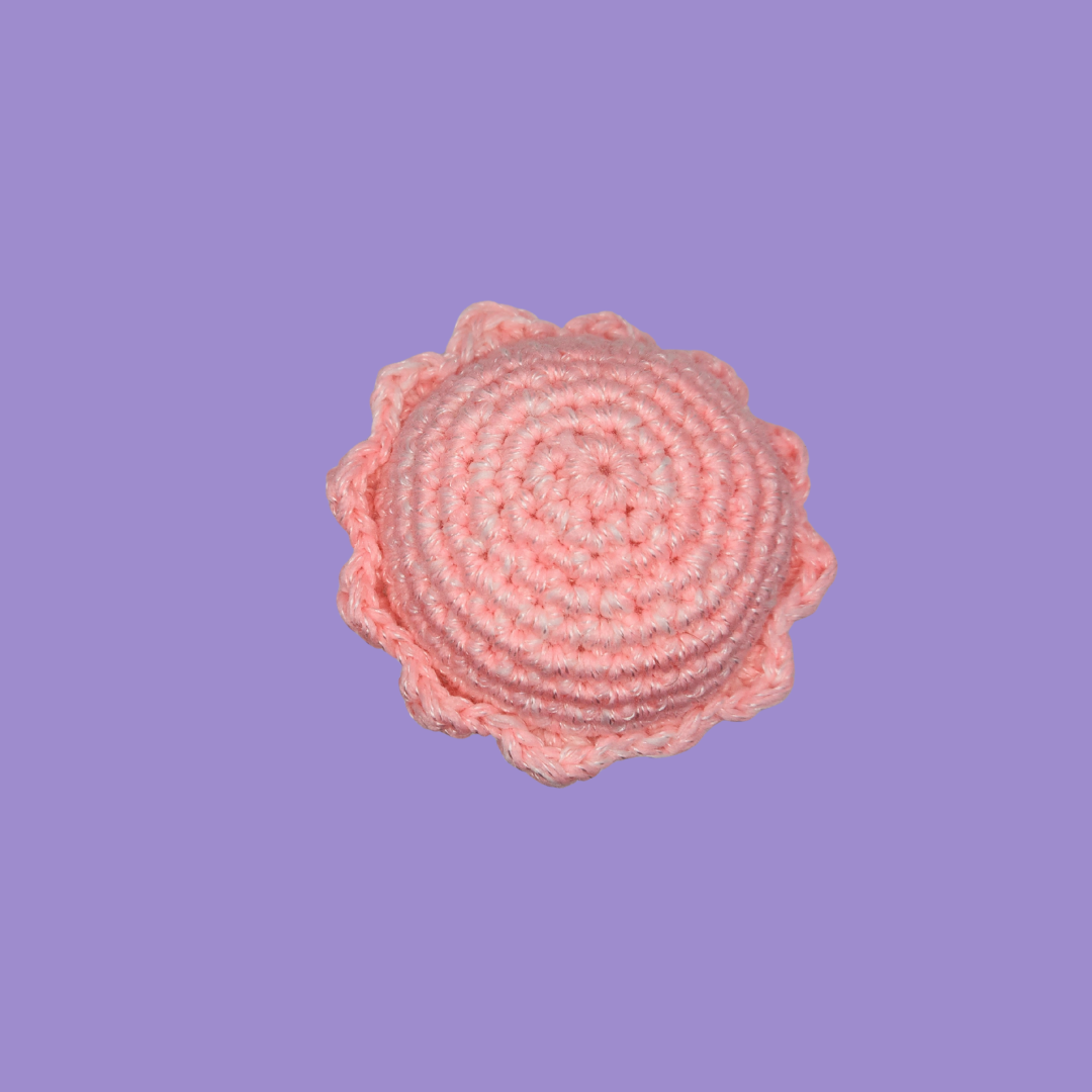 crochet cupcake