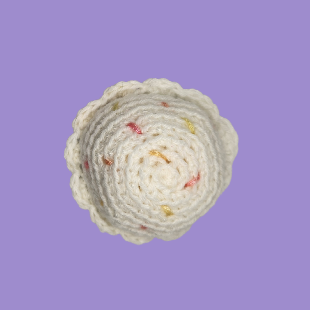 crochet cupcake stuffie