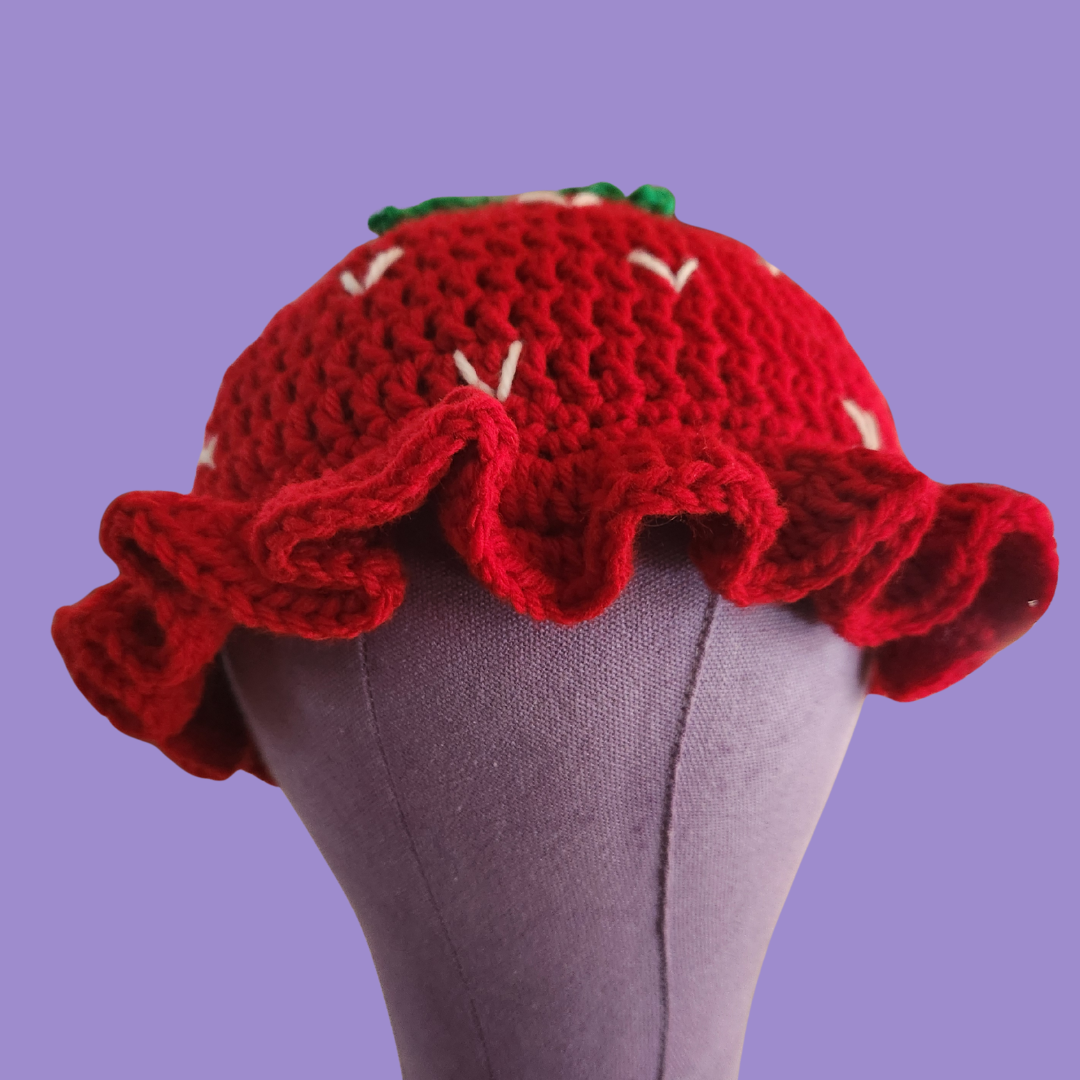 crochet strawberry bucket hat