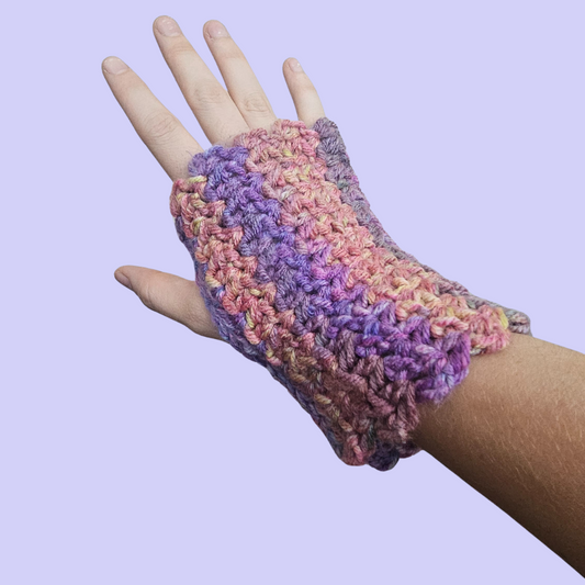crochet small fingerless gloves