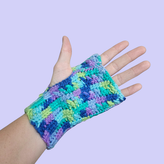crochet small fingerless gloves