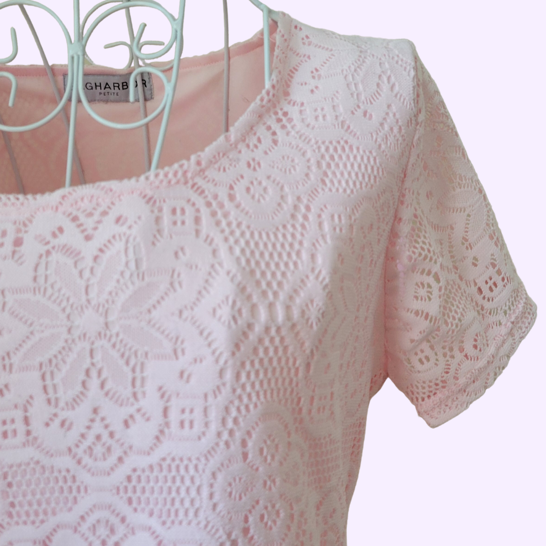 pink lace detail short sleeve top