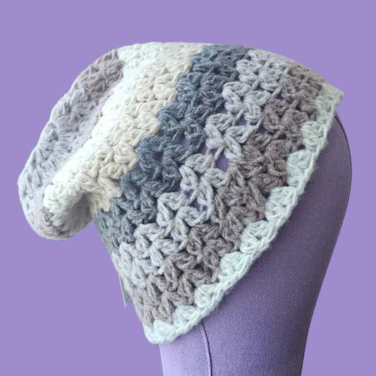 crochet shell bucket hat