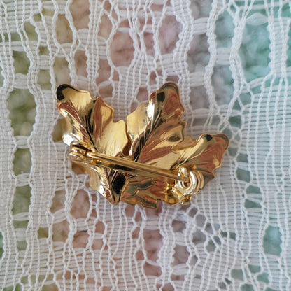 gold leaves pin