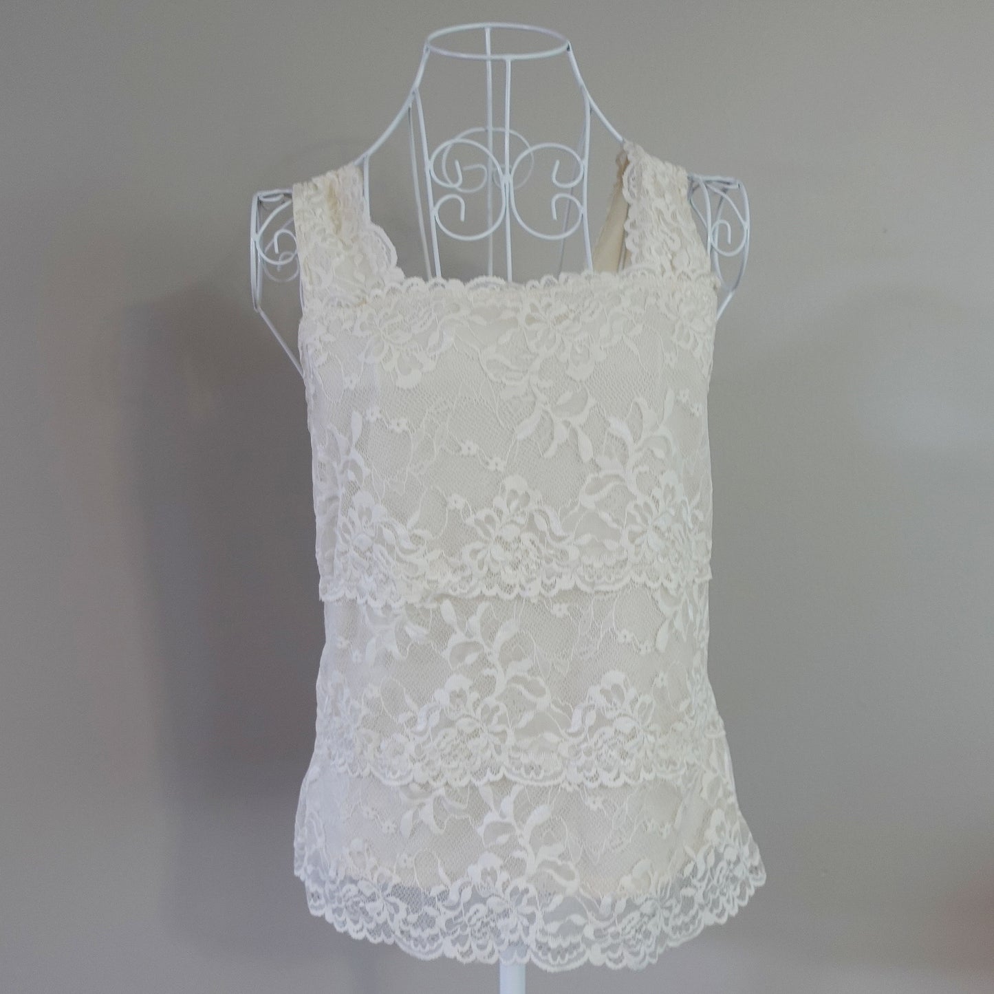 ivory tiered lace sleeveless top