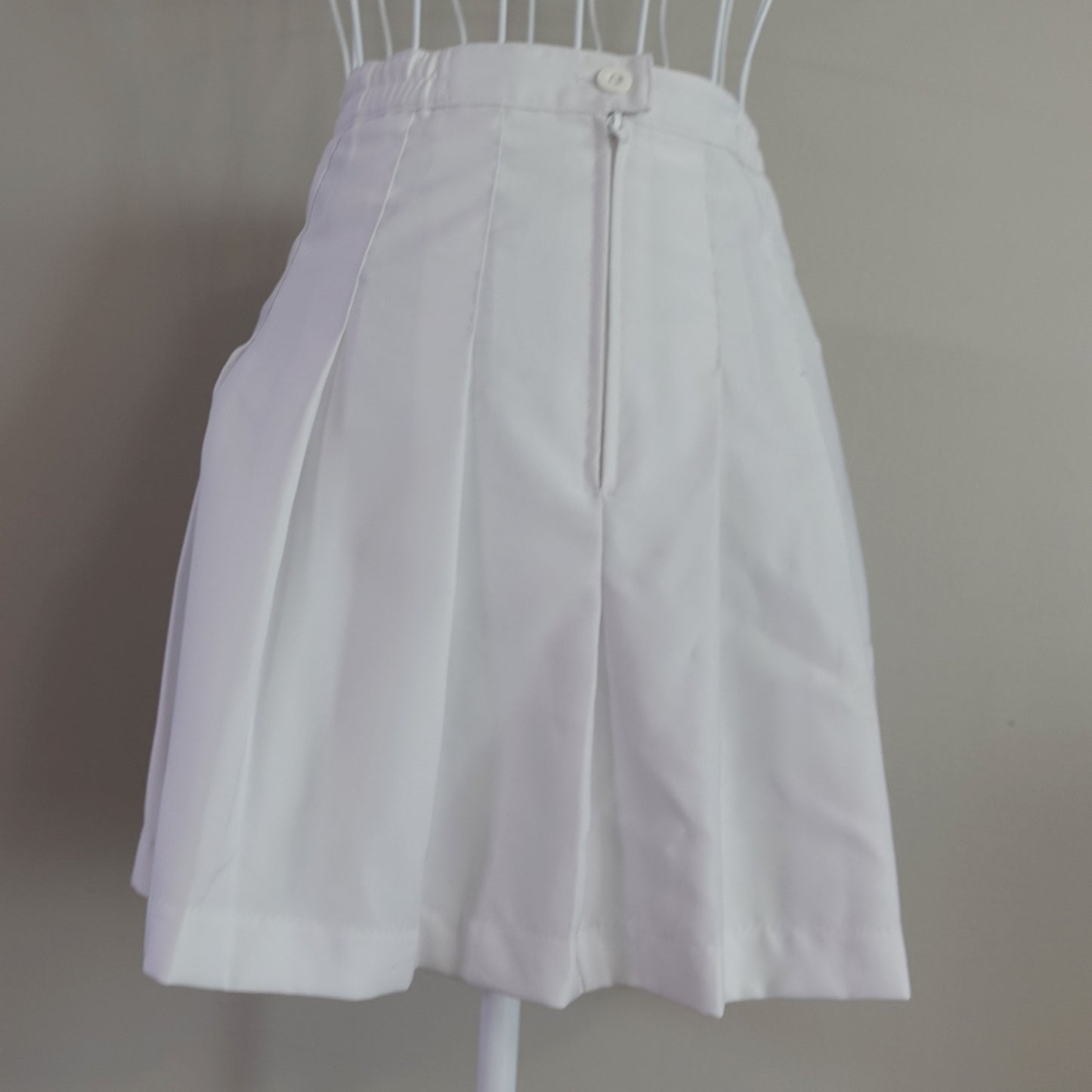 white pleated tennis skirt
